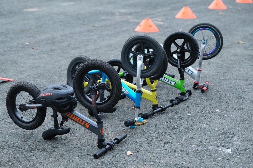 Lớp đạp xe thăng bằng cho bé